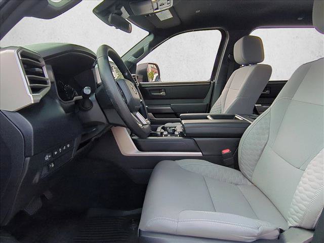Used 2025 Toyota Tundra SR5 AWD/4WD image 15