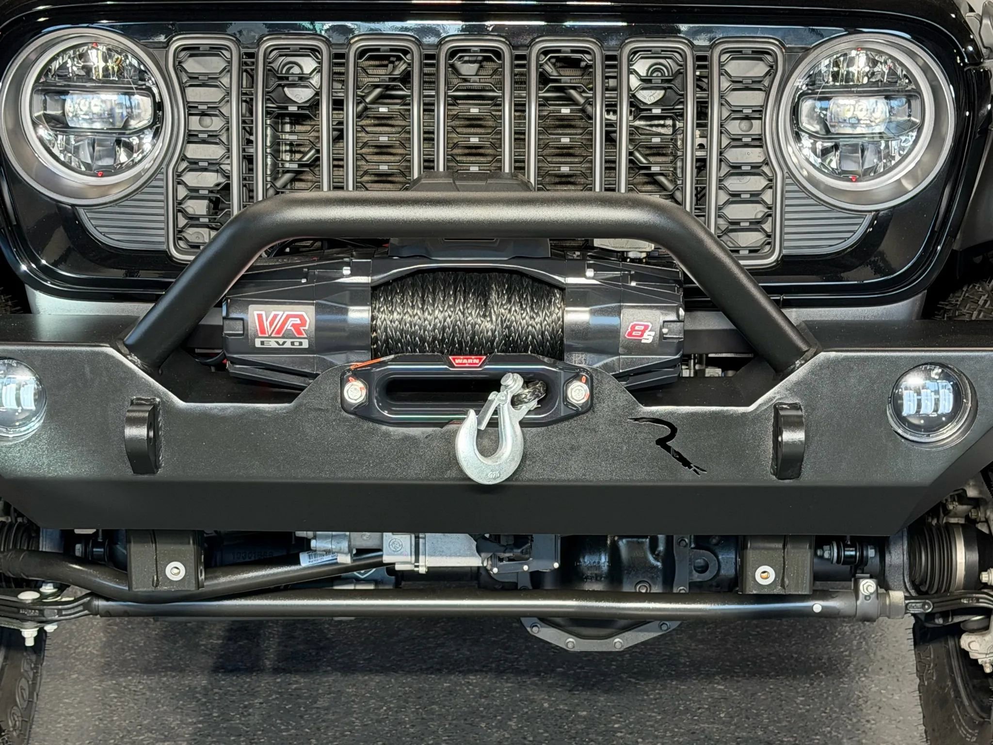Used 2024 Jeep Wrangler Unlimited Rubicon image 4