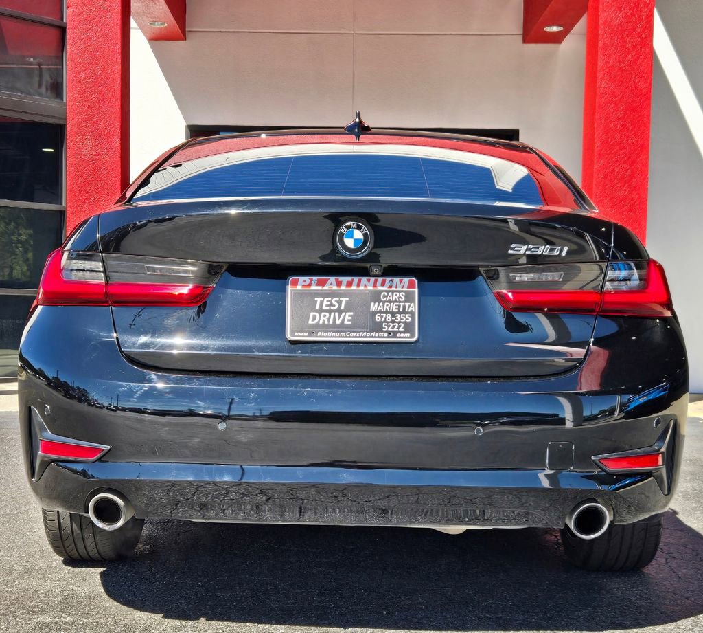 Used 2021 BMW 330i Sedan w/ Convenience Package RWD image 9