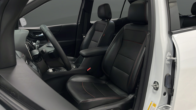 Used 2023 Chevrolet Equinox RS w/ RS Leather Package AWD/4WD image 9
