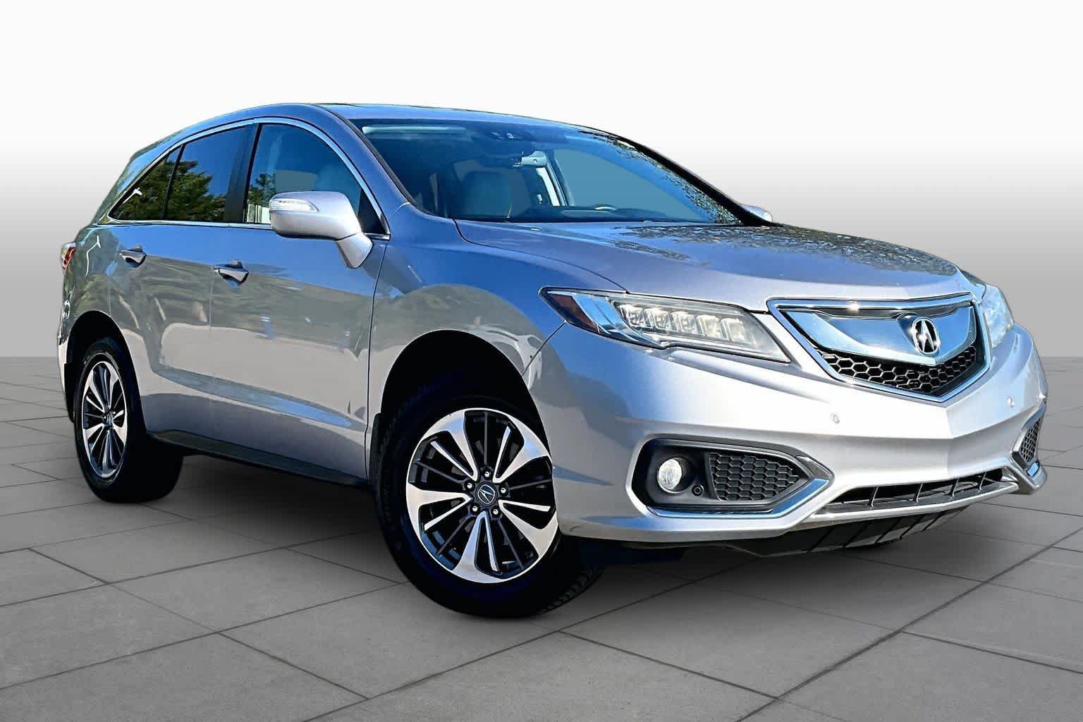Used 2018 Acura RDX w/ Advance Package AWD/4WD image 2