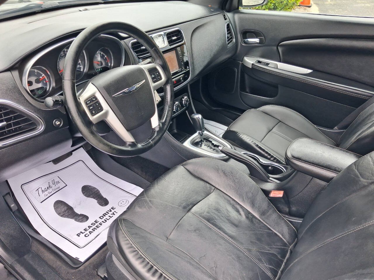 Used 2013 Chrysler 200 Limited FWD image 11