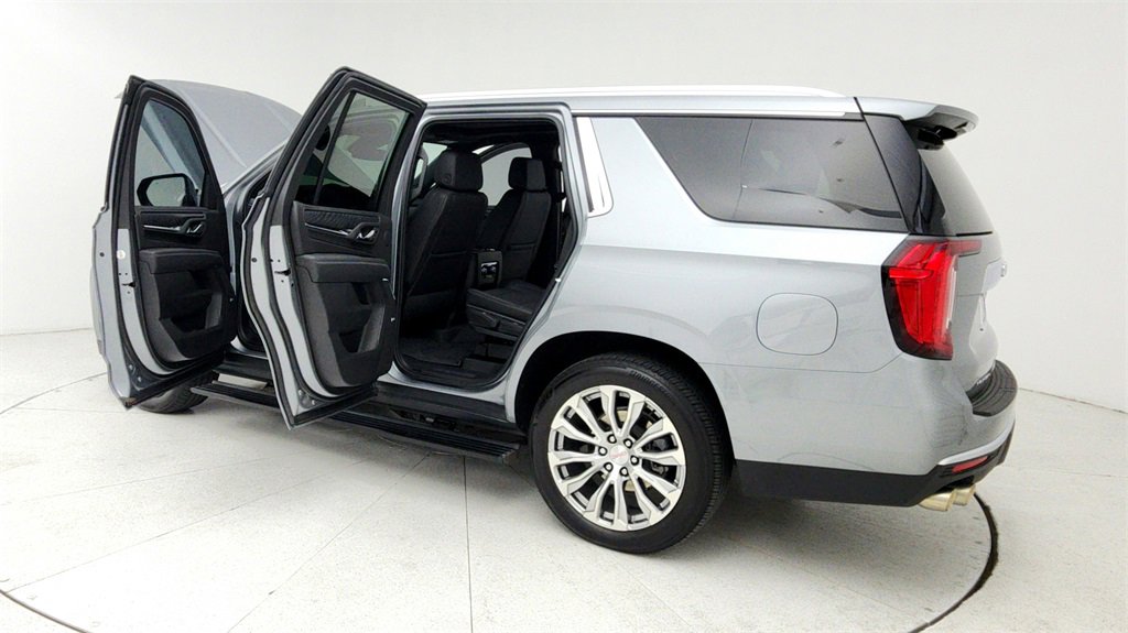 Used 2024 GMC Yukon Denali w/ Max Trailering Package image 11