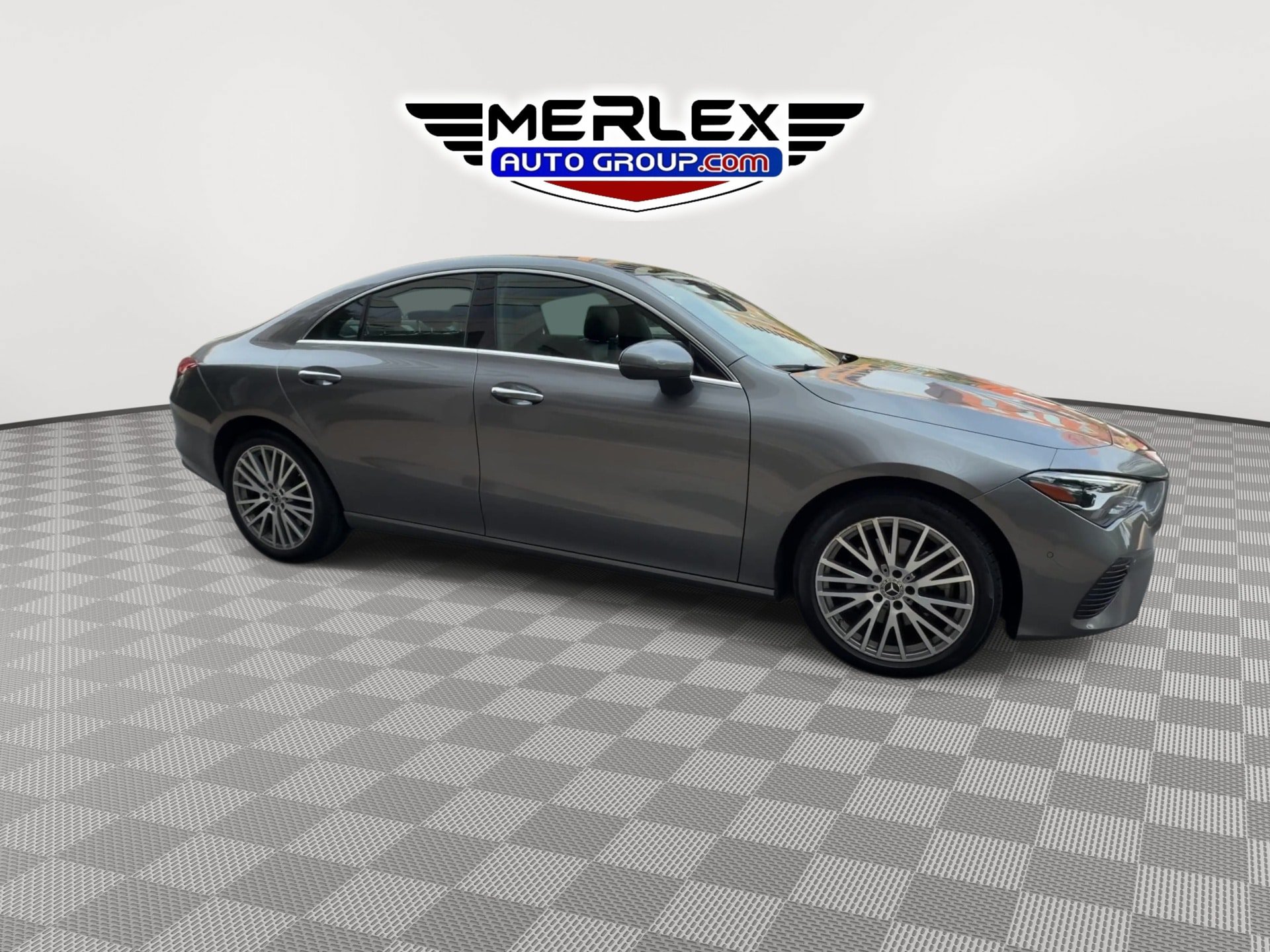Used 2025 Mercedes-Benz CLA 250 4MATIC image 9