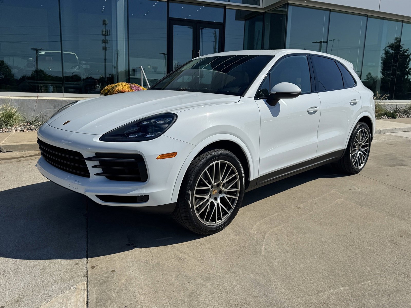 Certified 2022 Porsche Cayenne Platinum Edition
