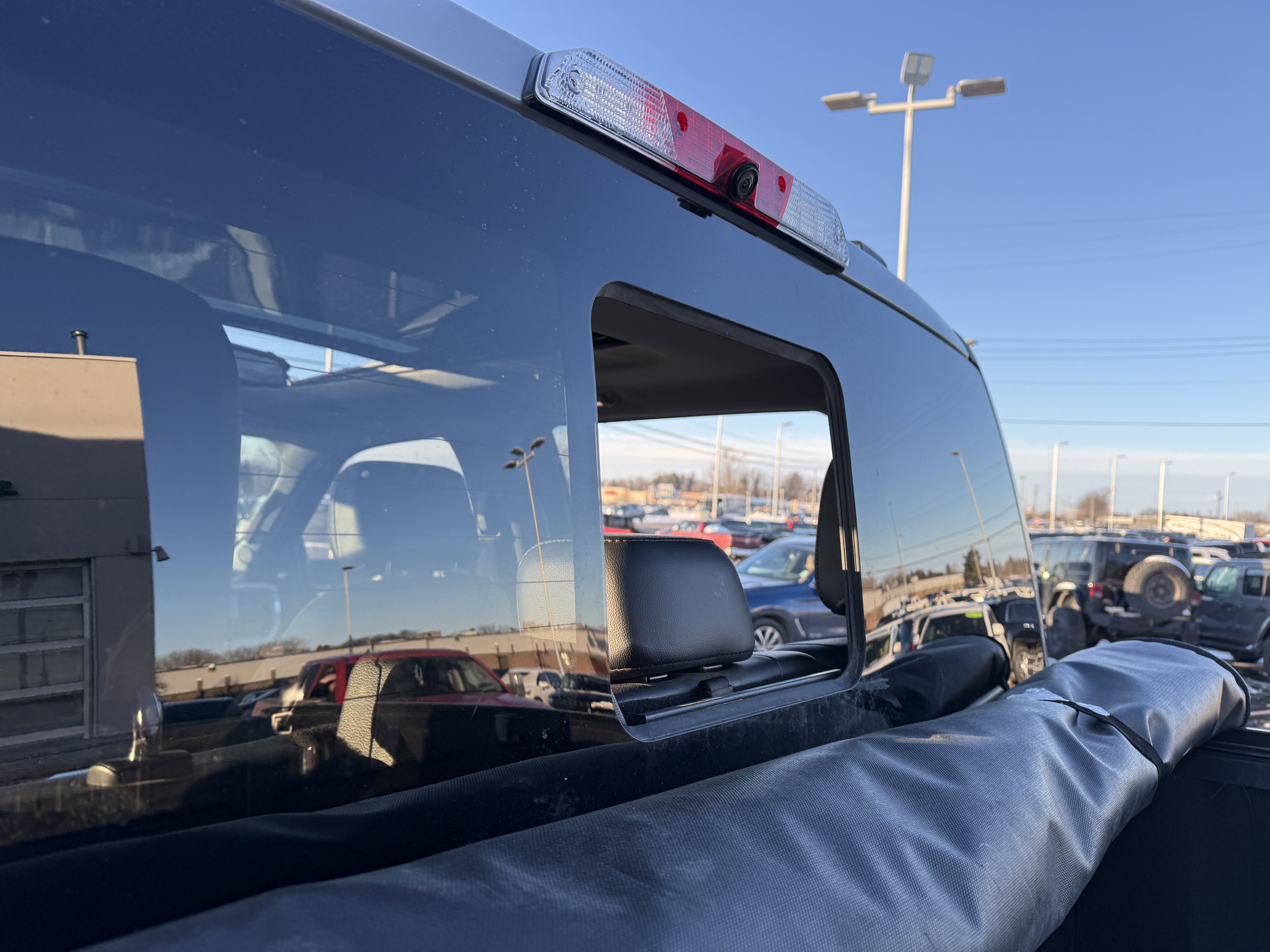 Used 2025 Ford F250 Lariat w/ Lariat Ultimate Package image 34