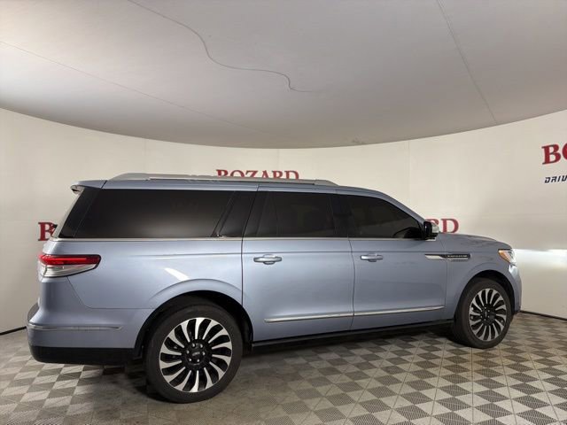 Used 2024 Lincoln Navigator L Black Label AWD/4WD image 9