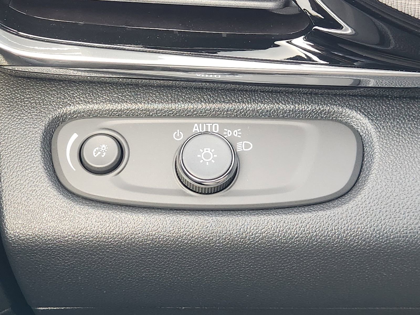 New 2026 Buick Envista Preferred FWD image 26