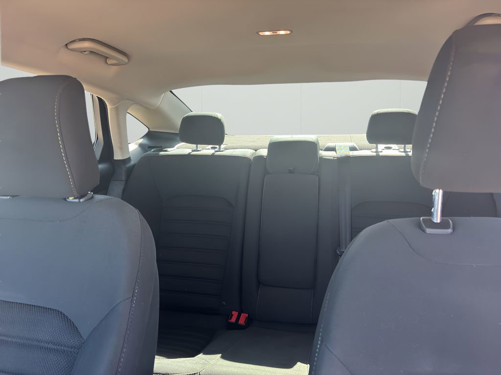 Used 2019 Ford Fusion SE FWD image 22