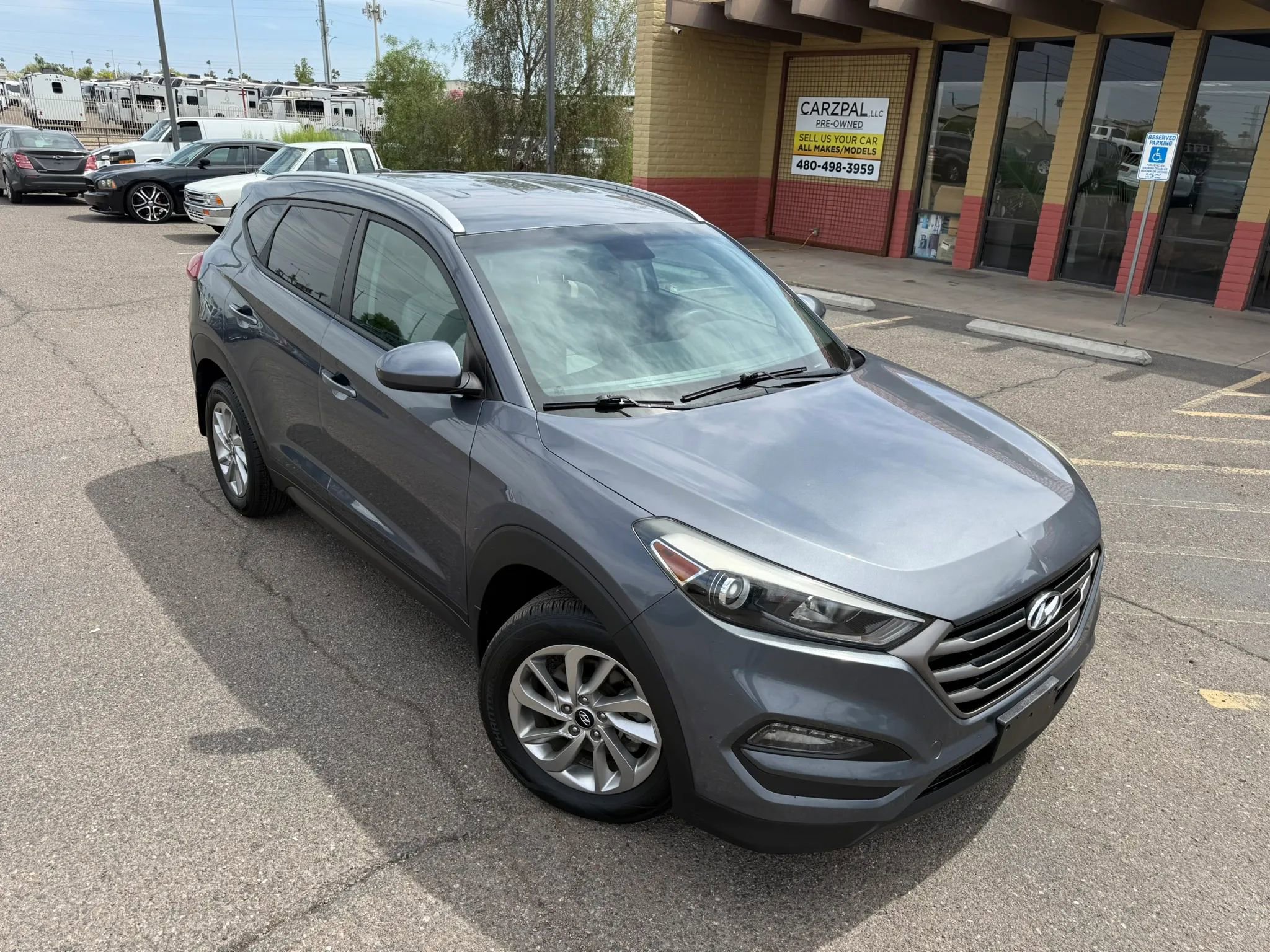 Used 2016 Hyundai Tucson SE w/ Option Group 02 FWD image 2