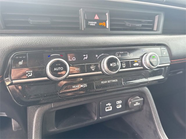 Used 2023 Honda Pilot Sport image 21