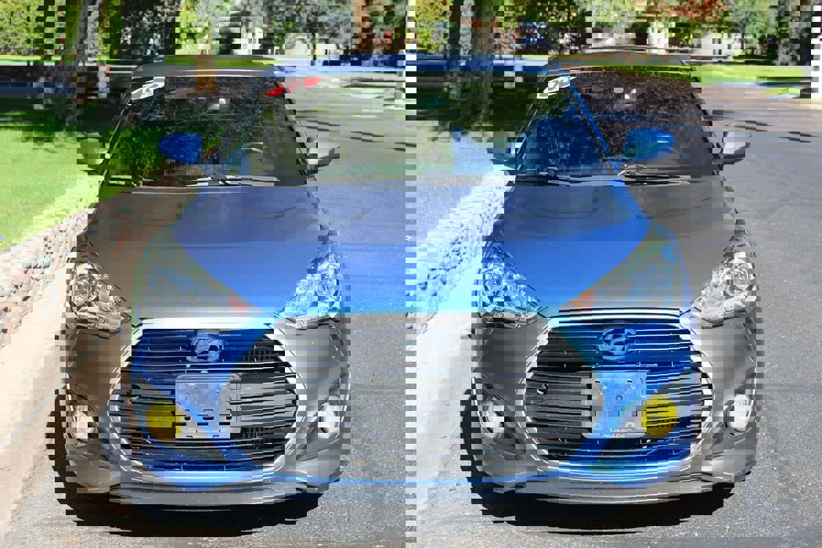 Used 2016 Hyundai Veloster Rally Edition image 27