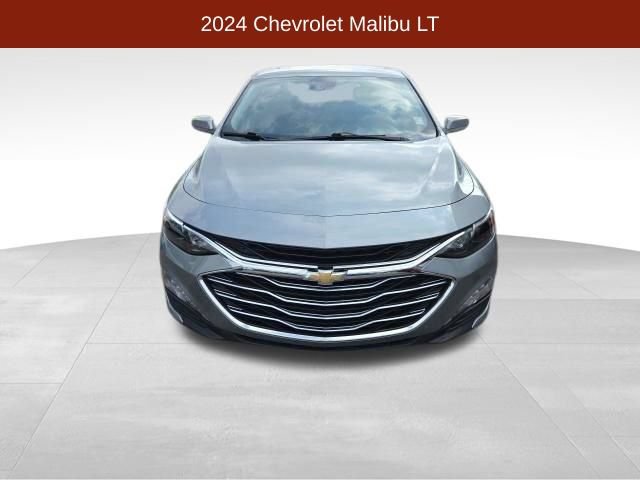 Used 2024 Chevrolet Malibu LT FWD image 2