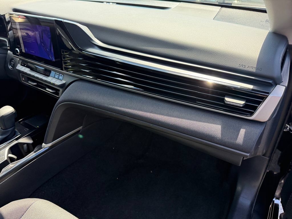 Certified 2025 Toyota Camry LE AWD/4WD image 16