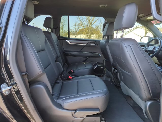 Used 2025 GMC Acadia Elevation w/ Elevation Premium Package image 20