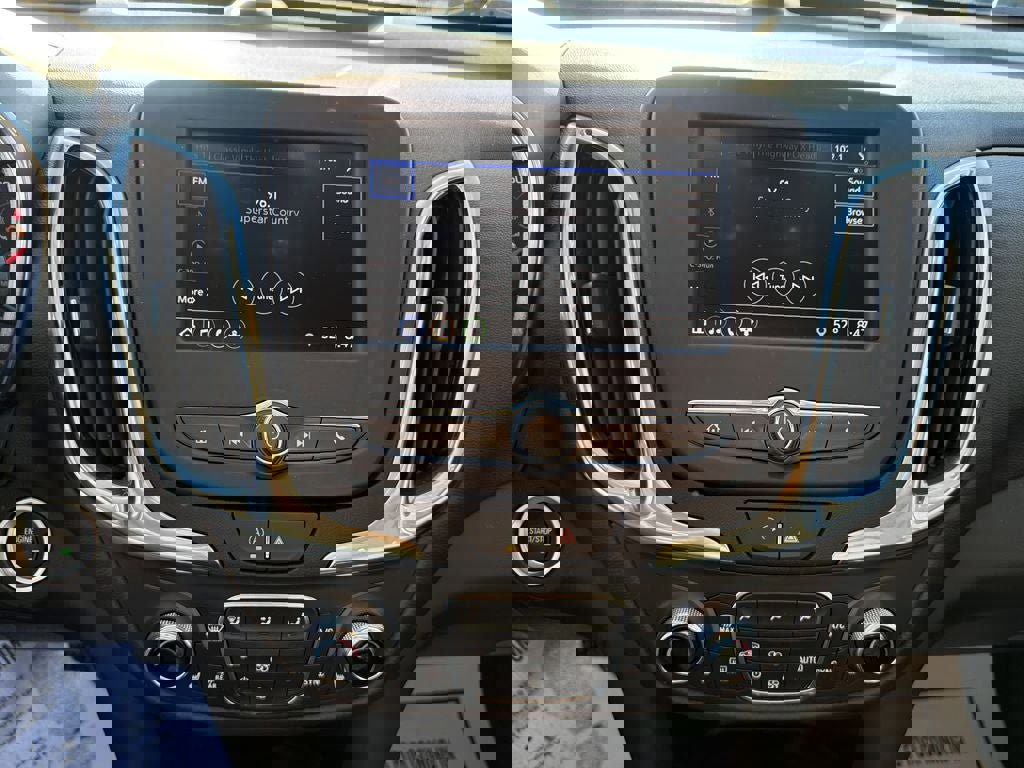 Used 2022 Chevrolet Equinox LT image 19