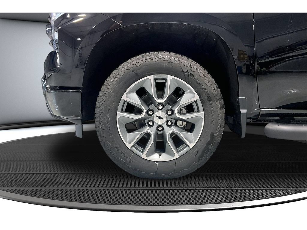 New 2026 Chevrolet Silverado 1500 RST w/ RST All Star Premium Package AWD/4WD image 13