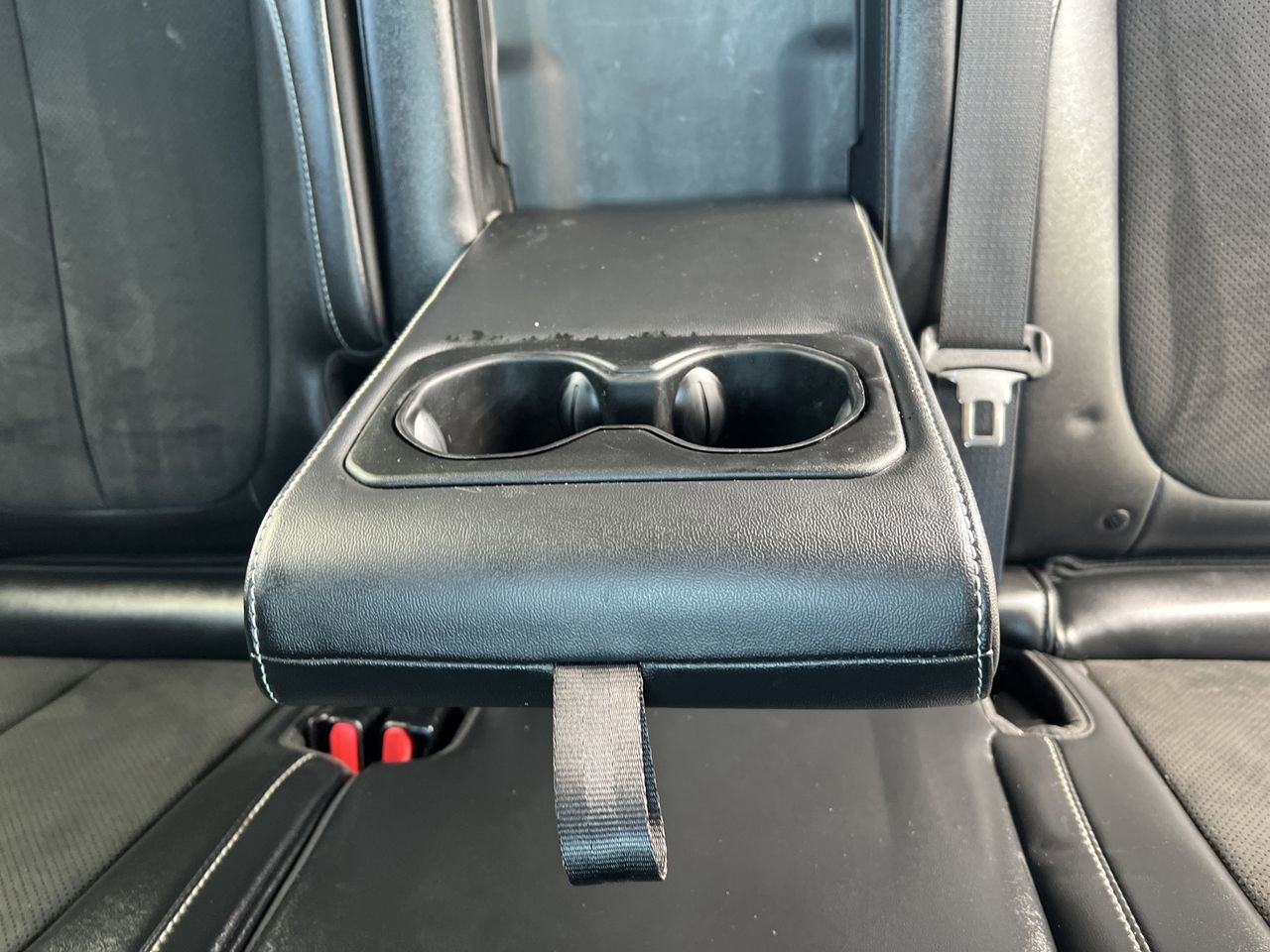 Used 2022 Jeep Grand Cherokee L Laredo image 25