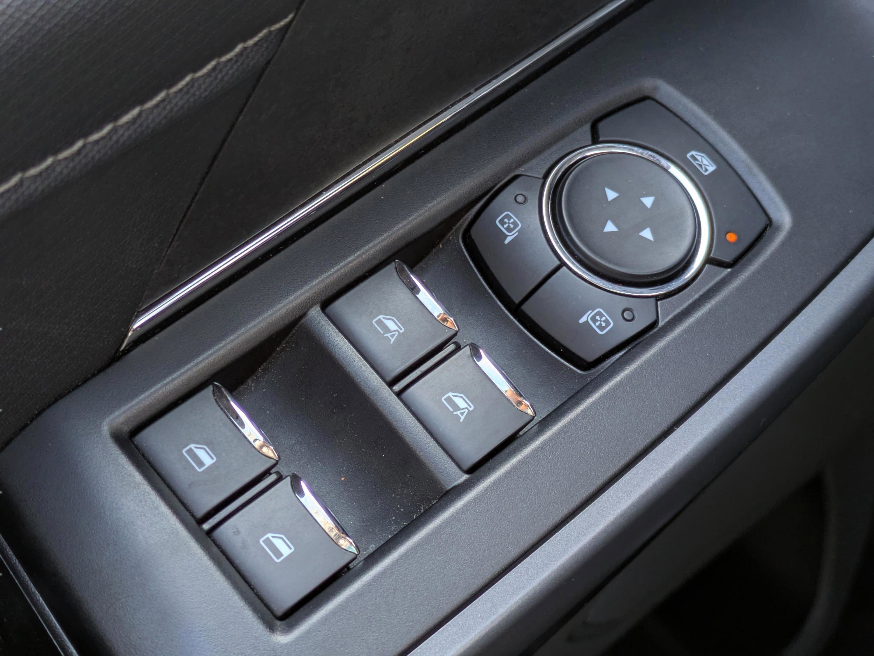 Used 2025 Ford F150 XLT w/ Equipment Group 301A Standard image 16