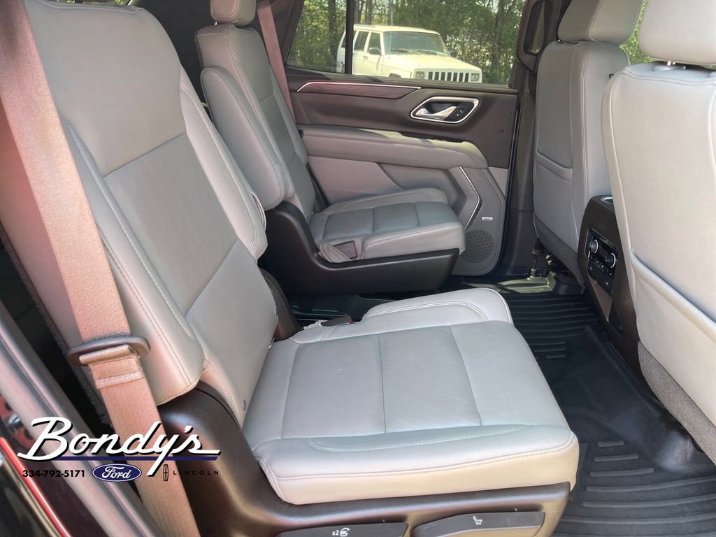 Used 2021 Chevrolet Tahoe Z71 w/ Z71 Off-Road Package AWD/4WD image 16