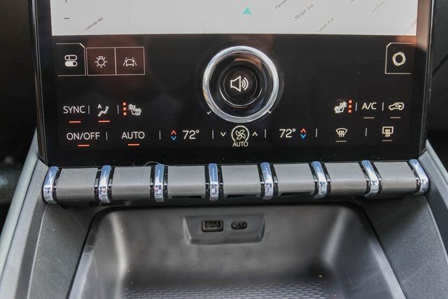 New 2026 GMC Terrain AT4 w/ Technology Package II image 18