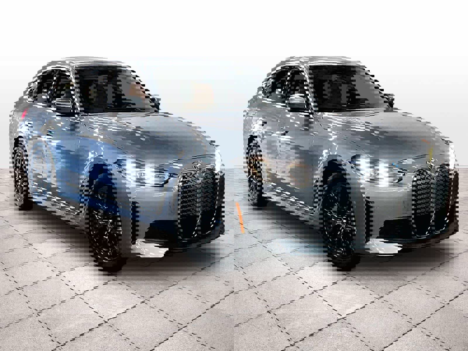 Used 2025 BMW i4 eDrive40 w/ Premium Package image 2