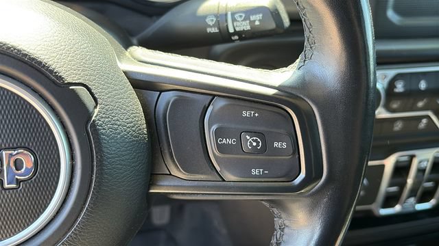 Used 2021 Jeep Gladiator Sport AWD/4WD image 14