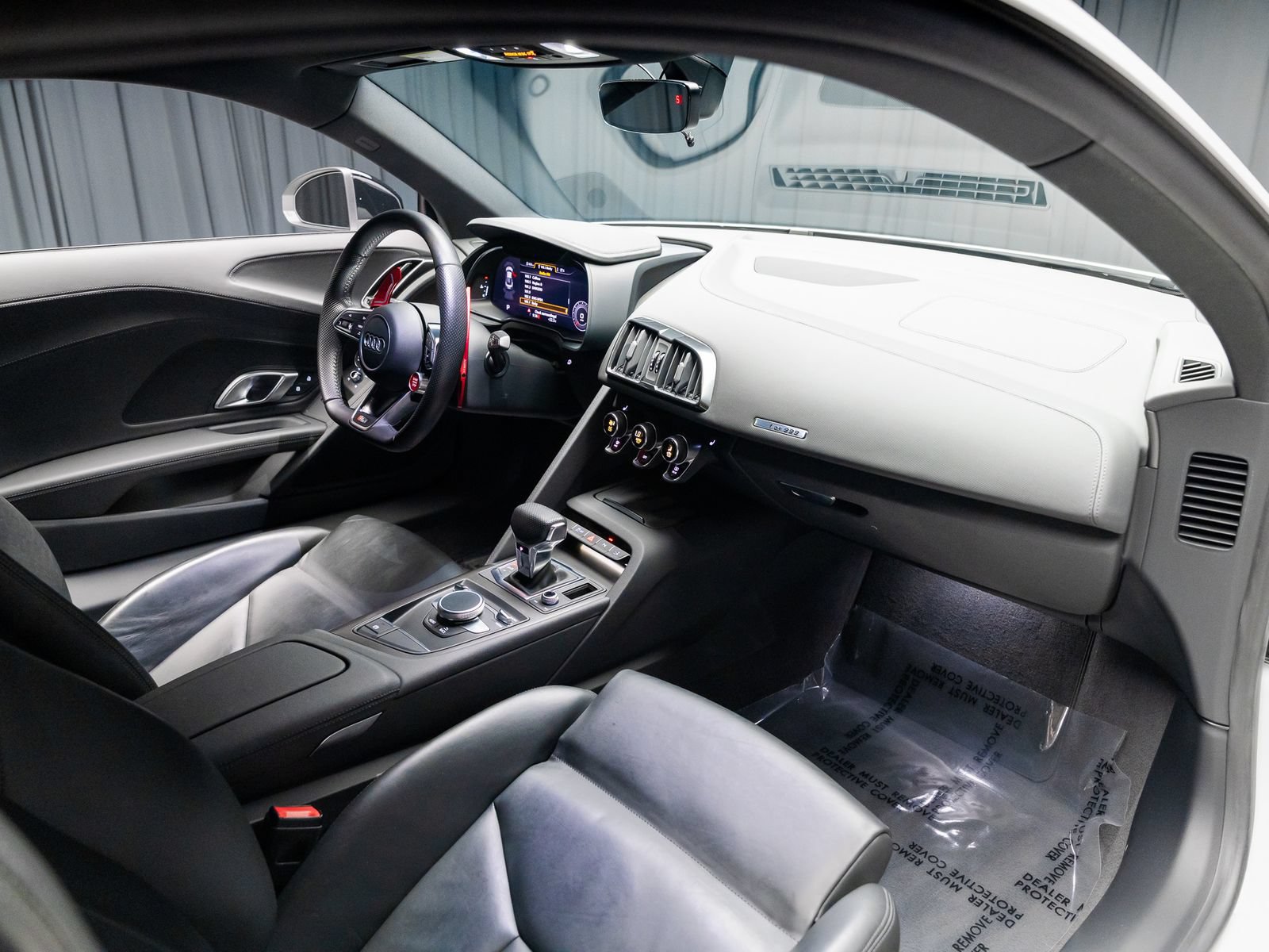 Used 2018 Audi R8 V10 w/ 20" Wheel Package RWD image 69
