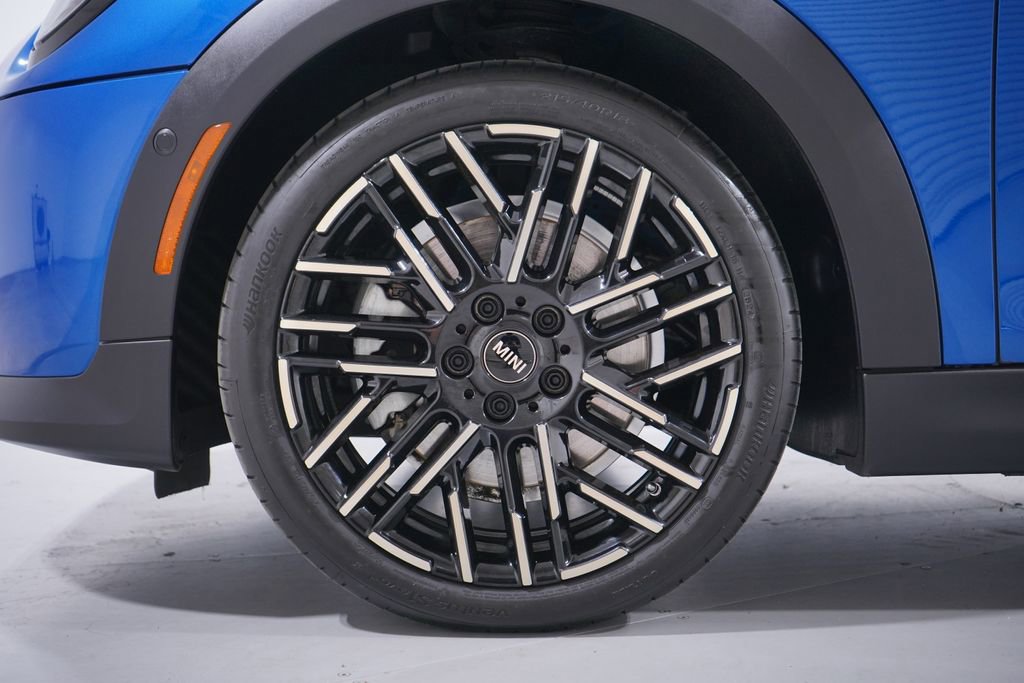 Used 2025 MINI Cooper S image 2