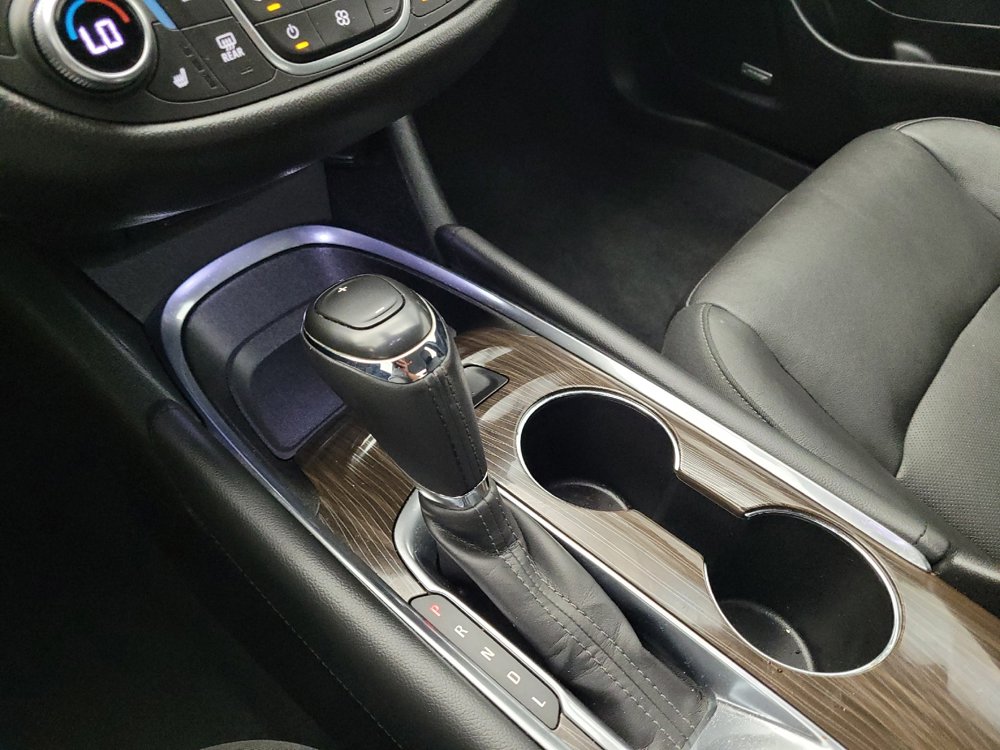 Used 2019 Chevrolet Malibu Premier FWD image 26