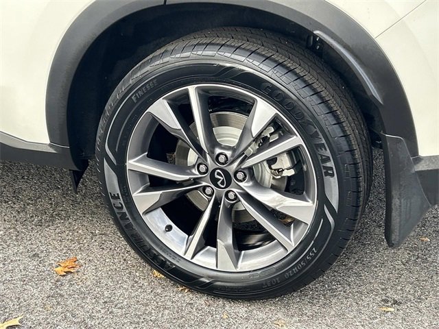 Certified 2024 INFINITI QX60 Luxe w/ Vision Package image 11