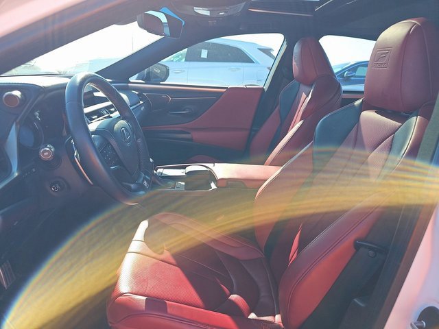 Used 2019 Lexus ES 350 F Sport image 2