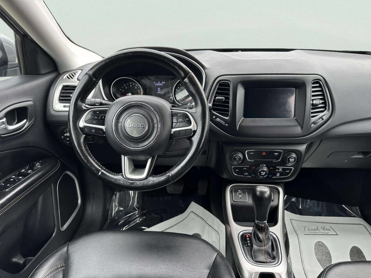 Used 2019 Jeep Compass Latitude w/ Cold Weather Group image 18