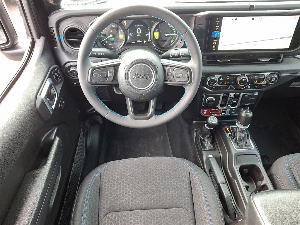 Used 2024 Jeep Wrangler Unlimited Rubicon 4xe w/ Technology Group image 11