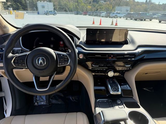 Used 2023 Acura MDX SH-AWD image 13