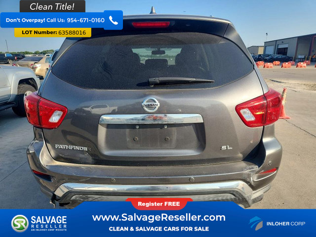 Used 2019 Nissan Pathfinder SL FWD image 8