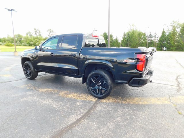 Used 2025 Chevrolet Colorado Z71 w/ Z71 Convenience Package 2 image 9