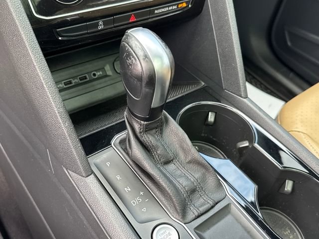 Used 2020 Volkswagen Atlas Cross Sport SEL R-Line w/ Cross Sport MDO Package image 15