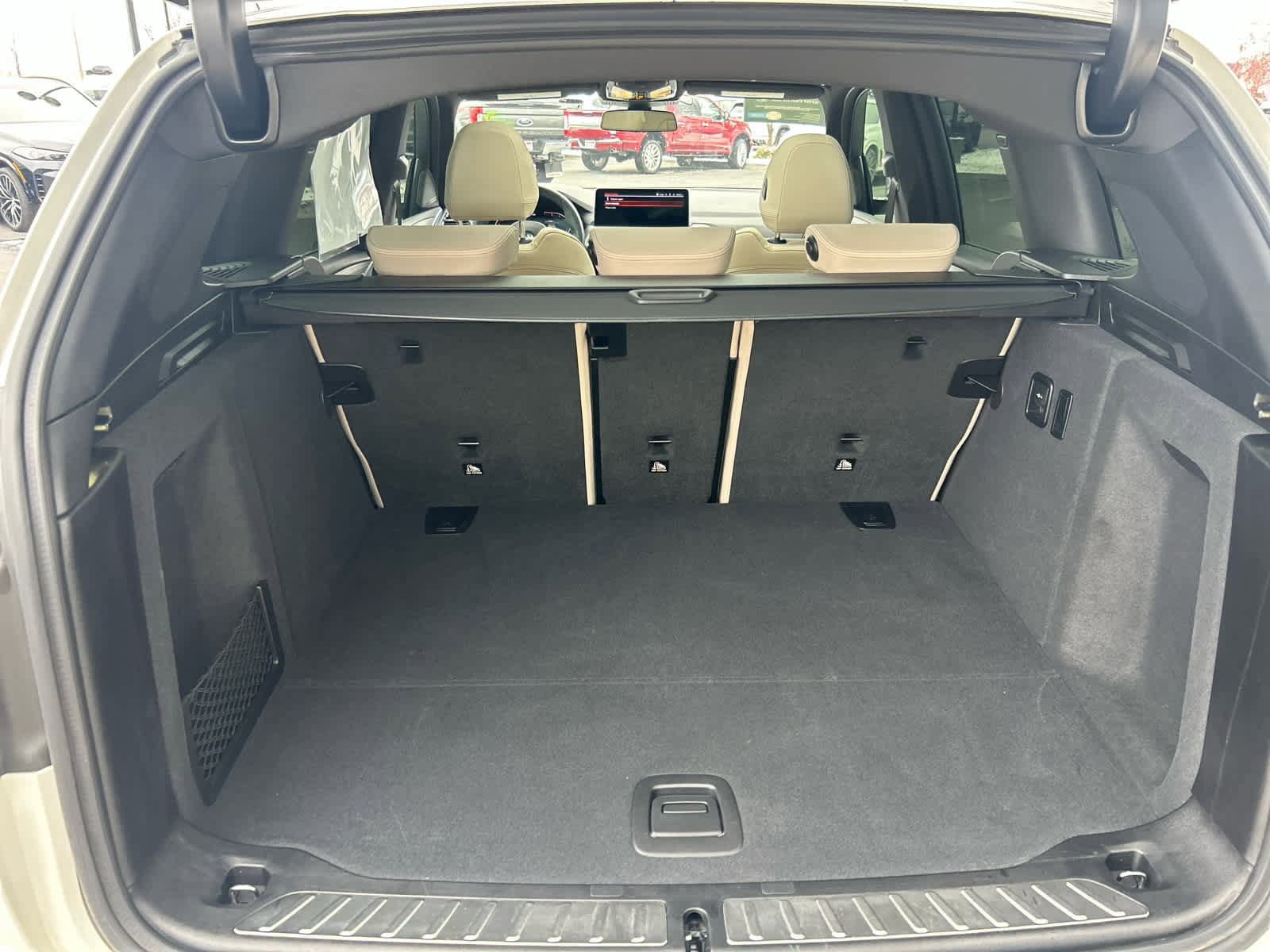 Certified 2024 BMW X3 xDrive30i w/ Premium Package image 12