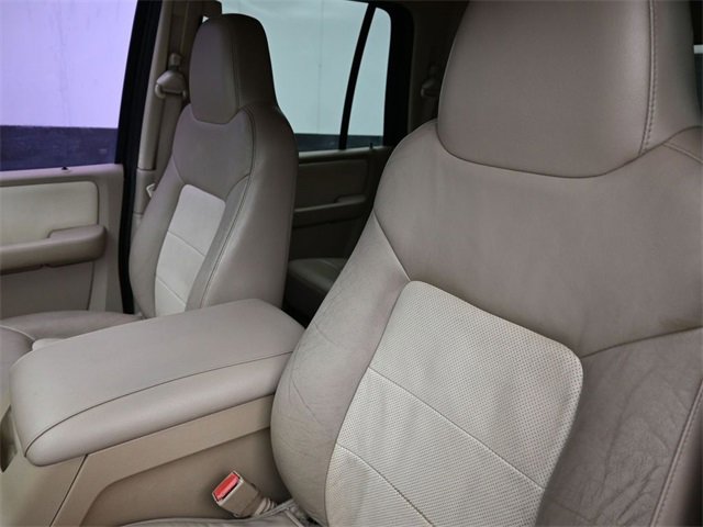 Used 2005 Ford Expedition Eddie Bauer image 18