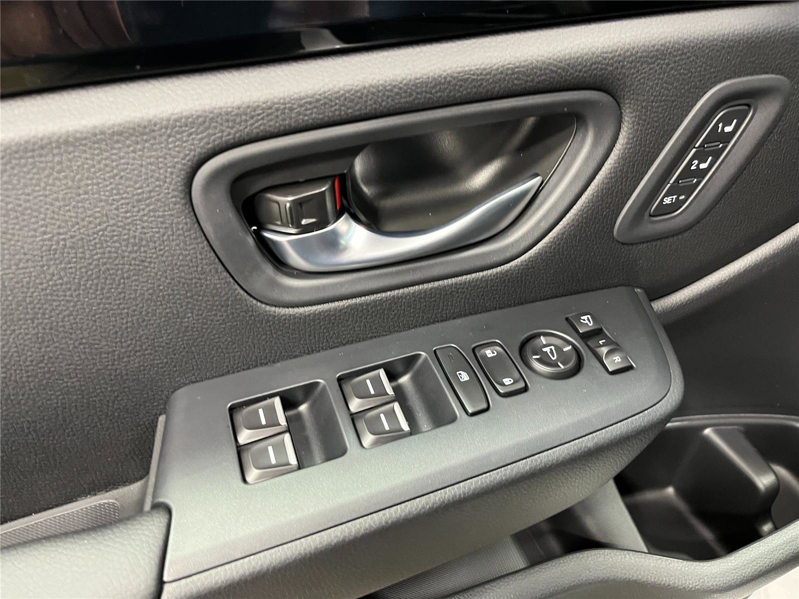 New 2026 Honda Pilot TrailSport image 13