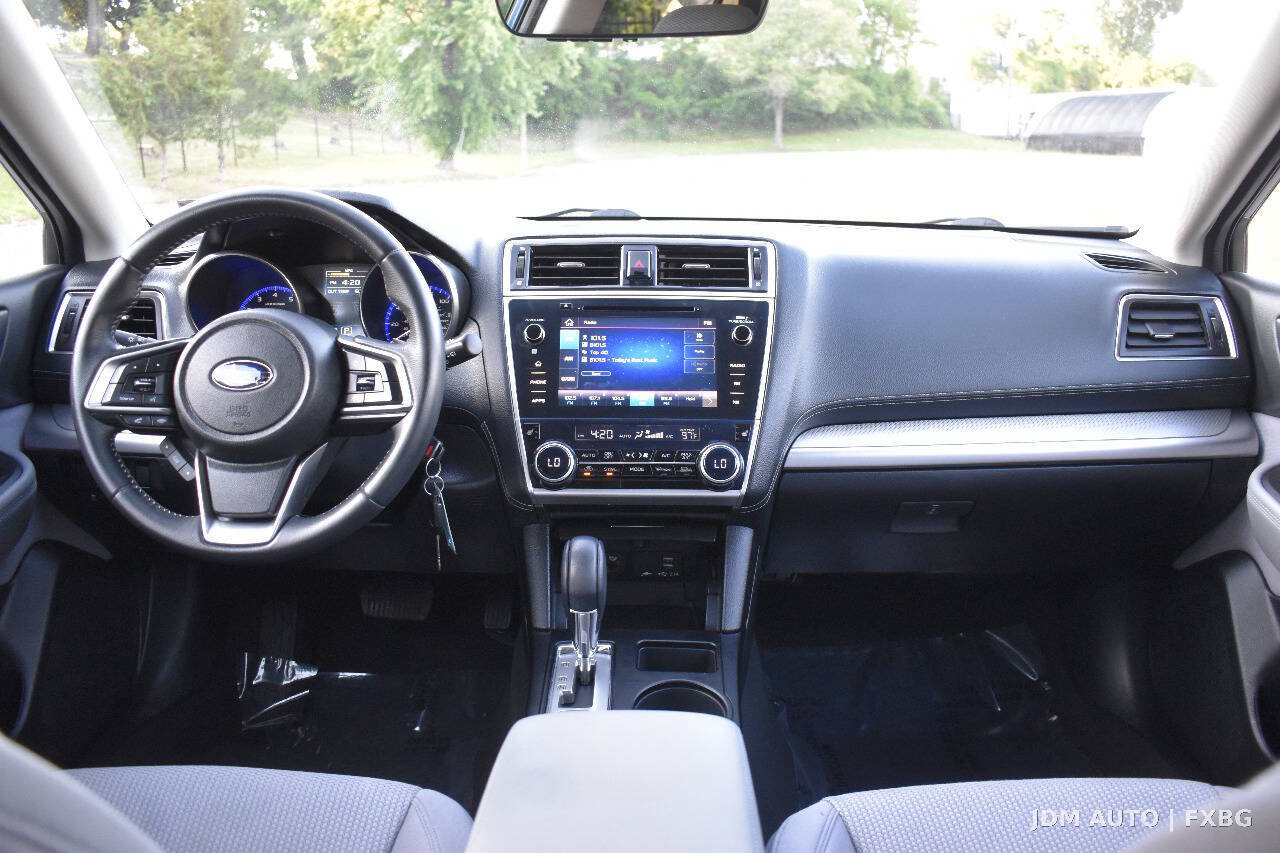 Used 2019 Subaru Outback 2.5i Premium AWD/4WD image 17