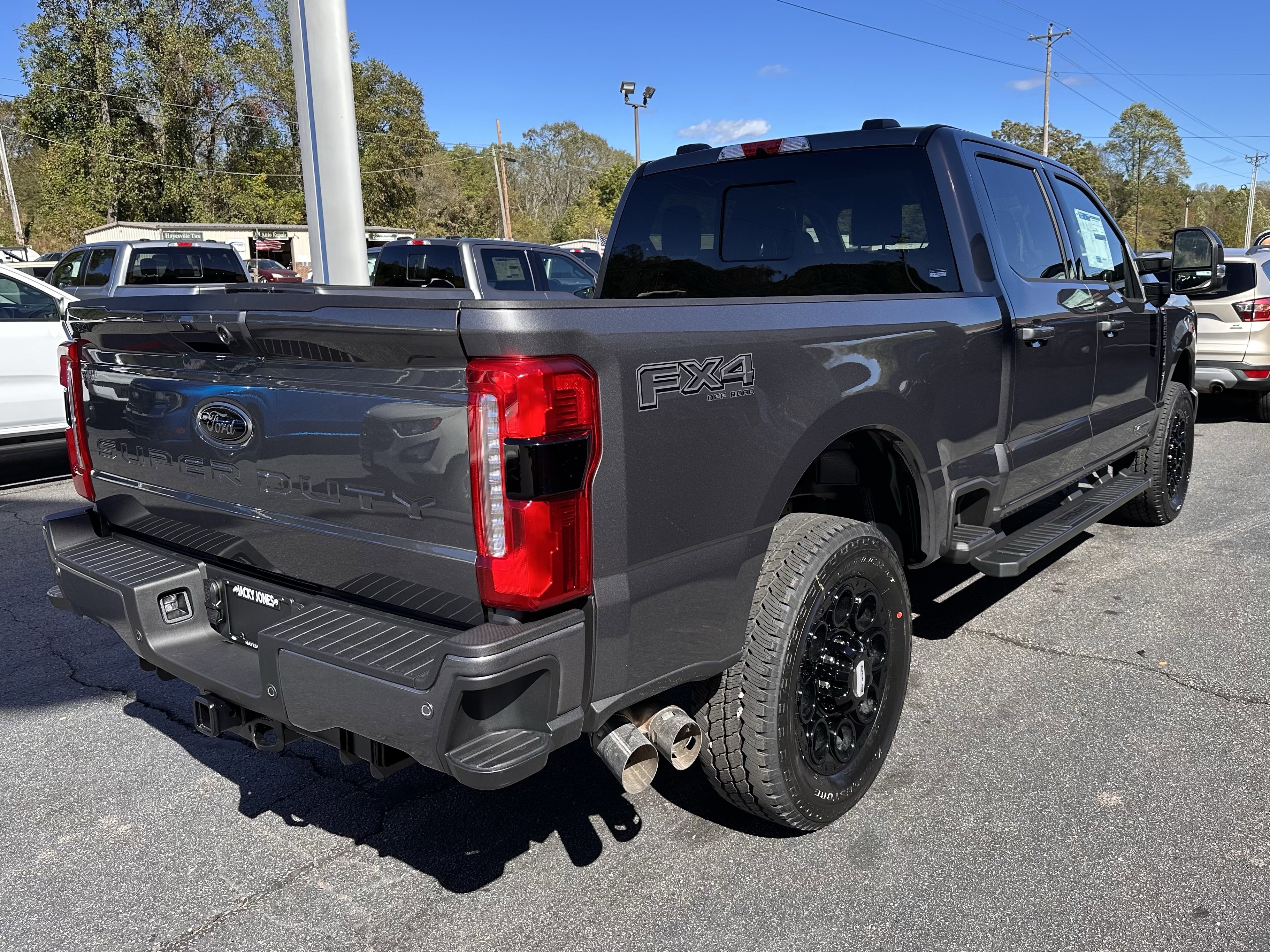 New 2026 Ford F250 Lariat w/ Black Appearance Package image 6
