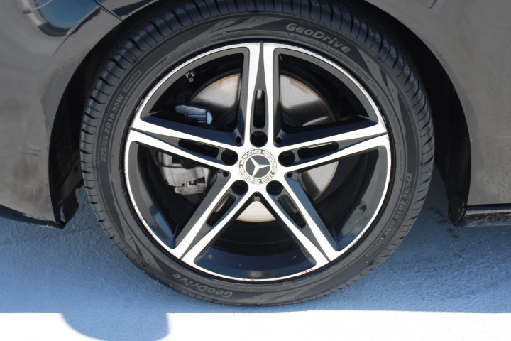 Used 2022 Mercedes-Benz A 220 image 9