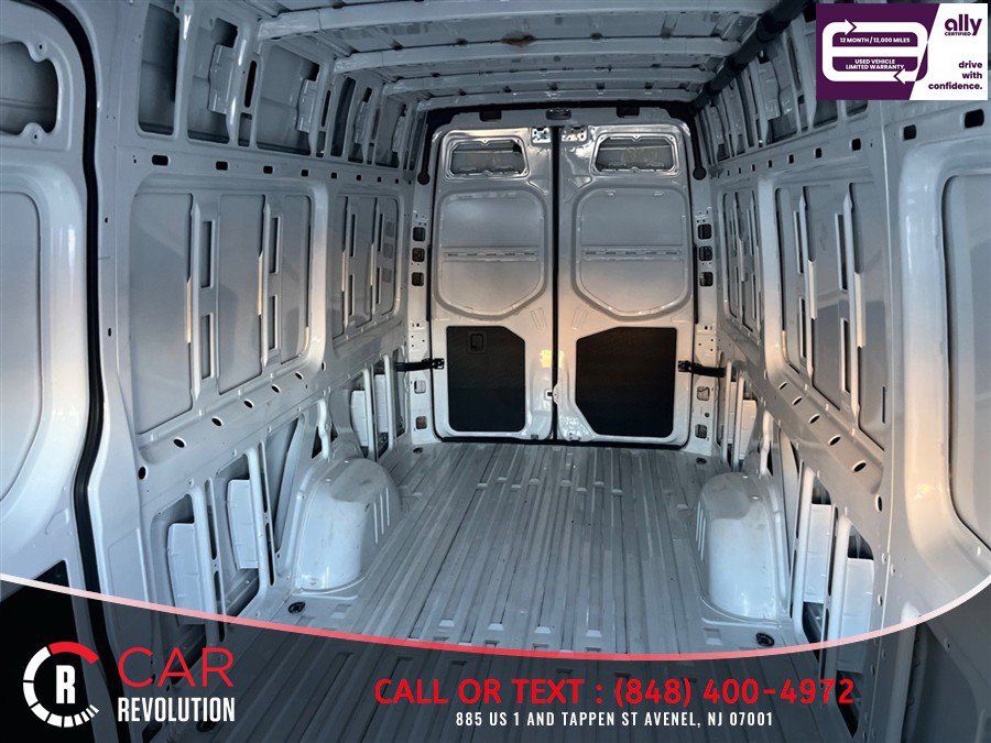 Used 2025 Mercedes-Benz Sprinter 2500 image 17