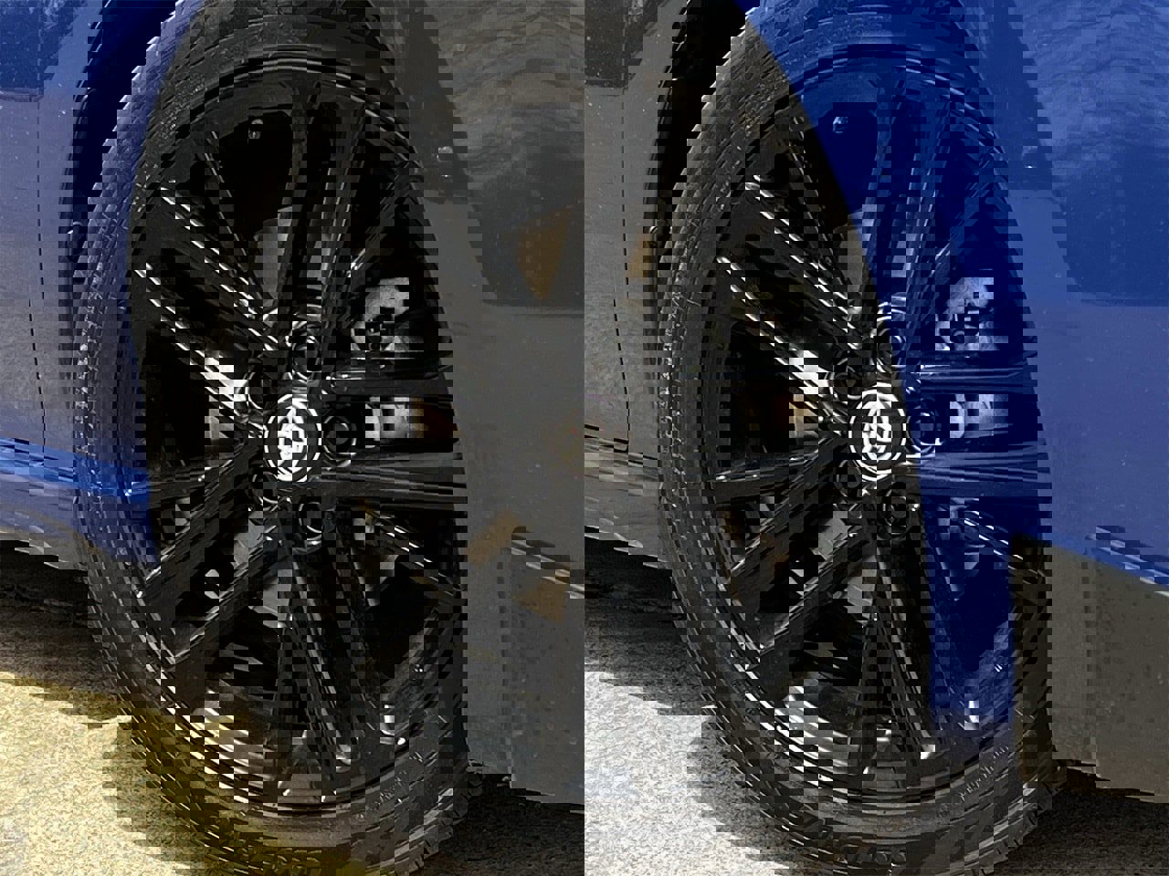 Used 2025 Toyota Camry SE image 28