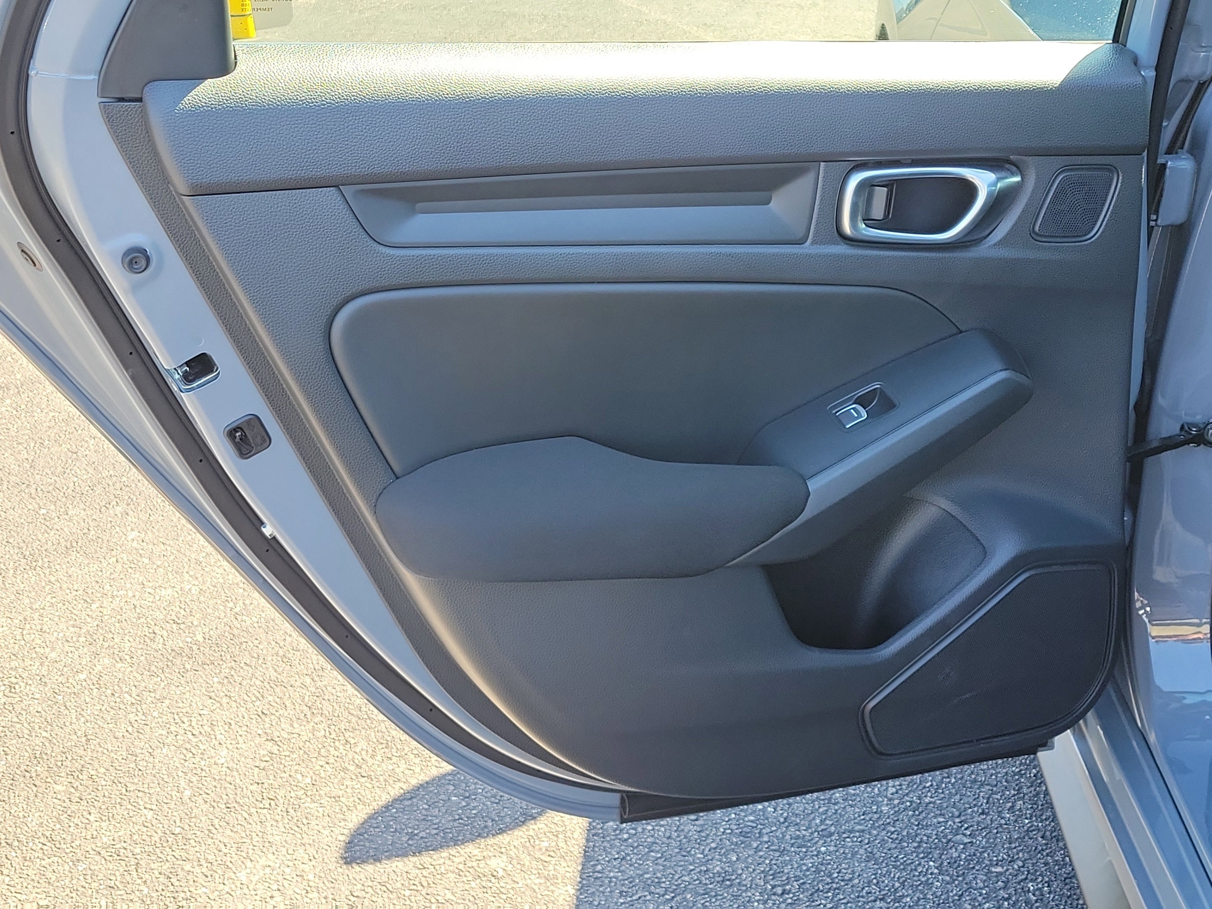 Used 2025 Honda Civic Sport image 13