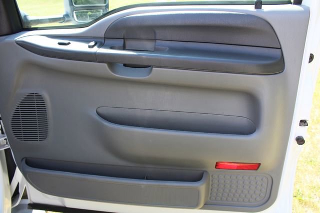 Used 2002 Ford F350 XLT image 28