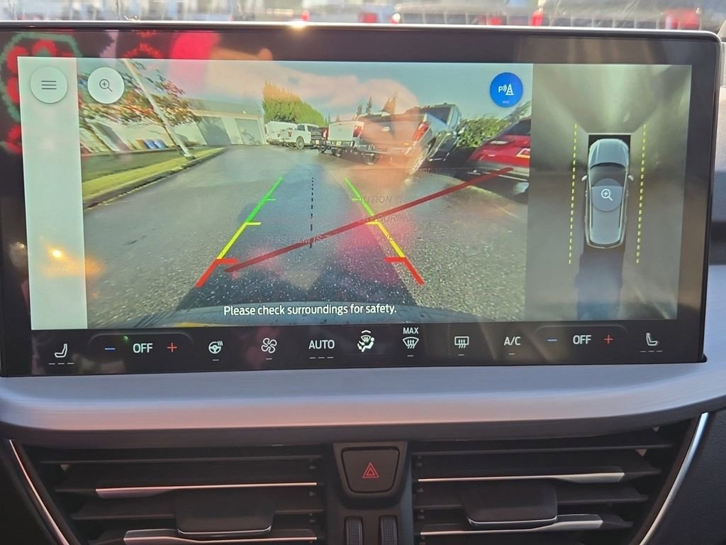 New 2025 Ford Escape SE w/ PHEV Premium Package image 28