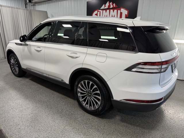 Used 2020 Lincoln Aviator Reserve w/ Elements Package Plus image 6
